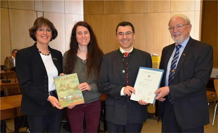 Kreisdirektorin Annerose Heinze, Christine Gerwig, Efraim Gonzalez Ruano, Neubürgerbeauftragter des Rhein-Sieg-Kreises, Ludwig Neuber (v.l.n.r.).privat
