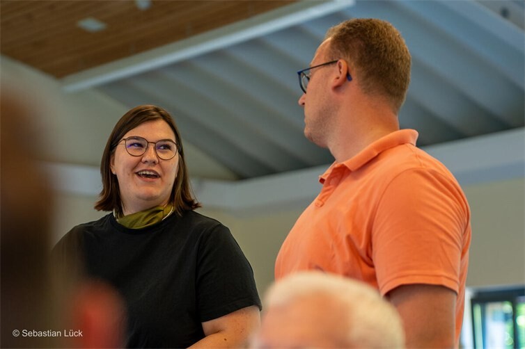 Kreisvorsitzenden-Duo Marie-Christin Ockenfels und Philipp Rasbach