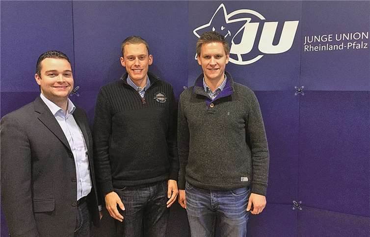 Kreisvorsitzender Torsten Welling, Martin Reis und Landesvorsitzender Johannes Steiniger (v.l.). privat