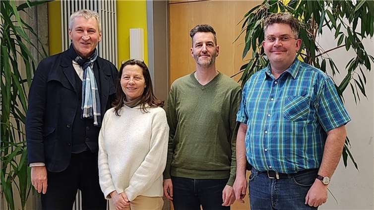 Kreisvorstand von links: Uwe Hüngsberg, Vorsitzender, Ulrike Mainzer, Kassiererin Dr. Thomas Nadulski, Schriftführer, Michael Oettgen, stellv. Vorsitzender. Foto: KIV NR