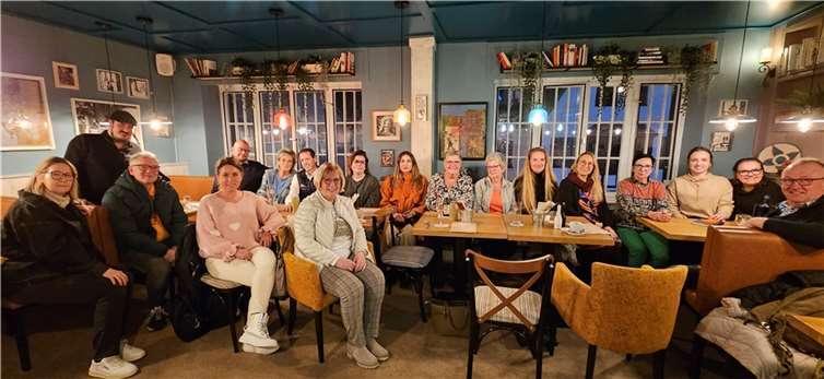 Kürzlich fand im Restaurant „MarYSol“ ein wegweisendes Treffen statt, bei dem 17 Einzelhändler aus Rheinbach zusammenkamen, um Ideen zur Belebung der Innenstadt zu diskutieren. Foto: Gewerbeverein Rheinbach