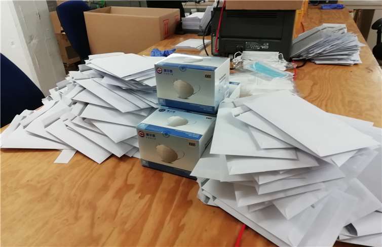 Kürzlich hat die Kreisverwaltung tausende OP- und FFP2-Masken des Landes verteilt.Foto: Pressestelle der Kreisverwaltung