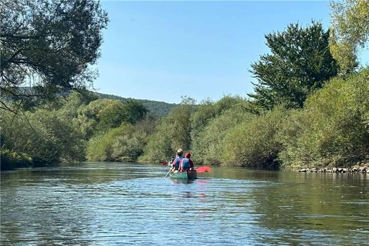 Kürzlich traf sich das Trainer- und Betreuerteam unserer Tennisabteilung zum alljährlichen Kanuwochenende. Foto: privat