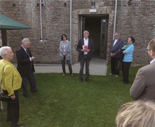 Kulturdezernent Detlef Knopp bei seiner Ansprache anlässlich der Ausstellungseröffnung auf Fort Konstantin. Ludwig M. Langner