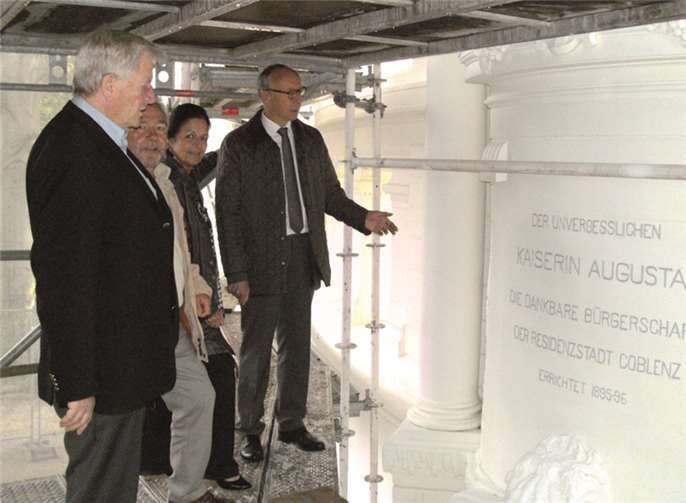 Kulturdezernent Detlef Knopp und die Mitglieder der FBG Ratsfraktion Karin Herrmann, Werner Rosenbaum und Manfred Gniffke. privat