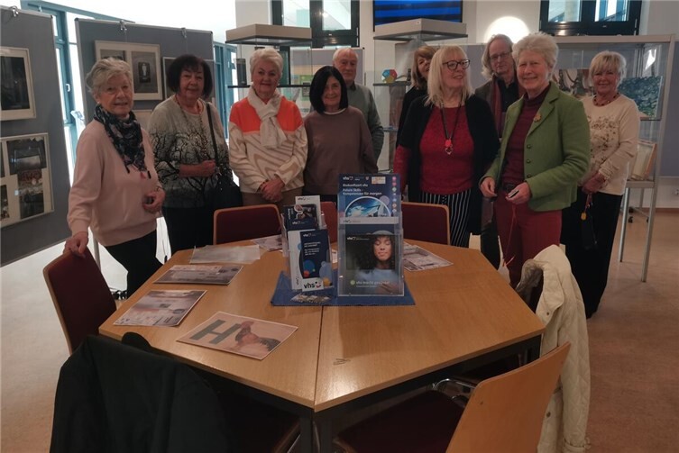 Kulturmädels treffen Kunst: Eine gelungene Ausstellung in Koblenz.Fotos: Maggy K. Schwandt