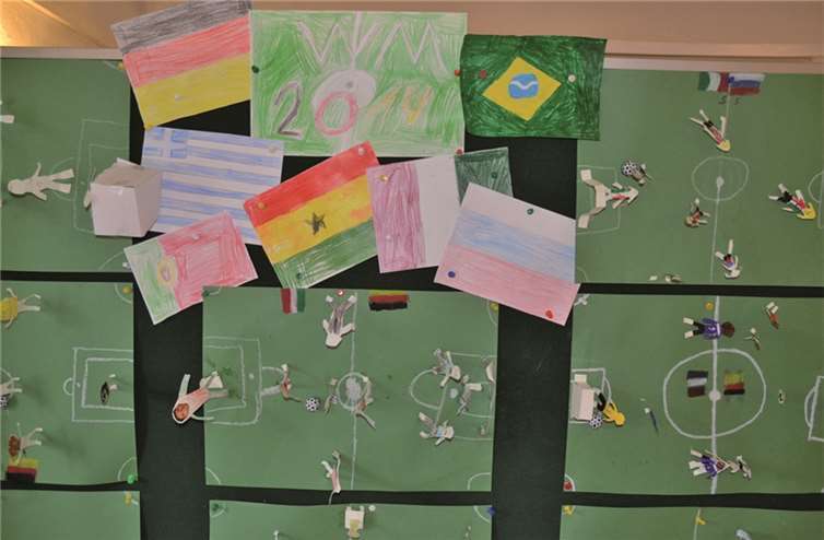 Kunst im Zeichen der Fußball-WM von den Odendorfer Grundschülern.