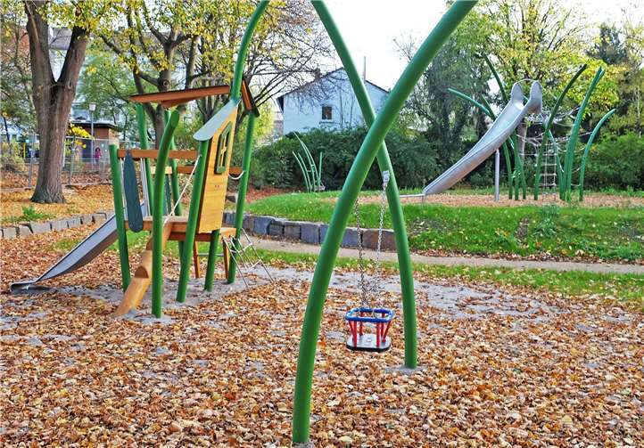 Spielplätze in der Region bieten viel Abwechslung Kunst oder Spielgerät: In Neuwied entstand ein topmoderner Spielplatz. Foto:privat