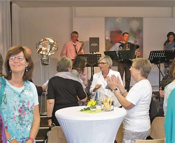 Kunst und Musik bei der Stommel Stiftung.