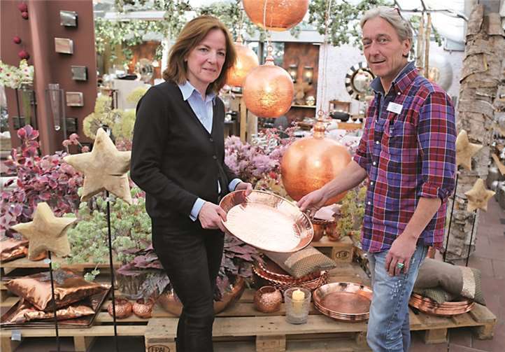 Kupfer ist die Trendfarbe der Saison, aber auch die ganz traditionellen Farben ergänzen das reichhaltige Angebot.