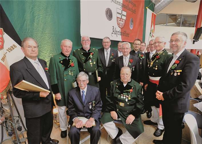 Kurt Münster wurde für 40 Jahre Mitgliedschaft geehrt.