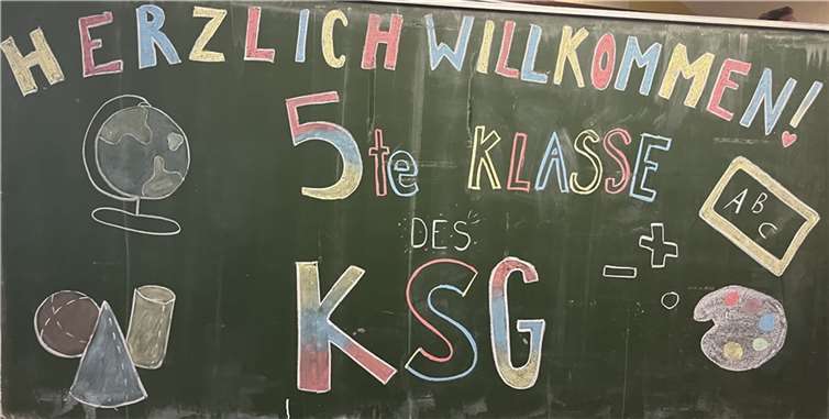 Kurz vor den Sommerferien begrüßte das Kurfürst-Salentin-Gymnasium feierlich die neuen Fünftklässler. Foto: privat