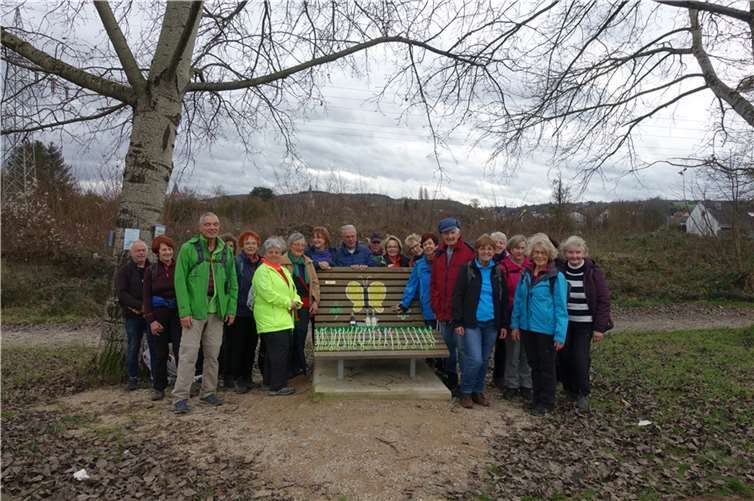 Kurze Rast an der „Eifelvereinsbank“. Foto: privat