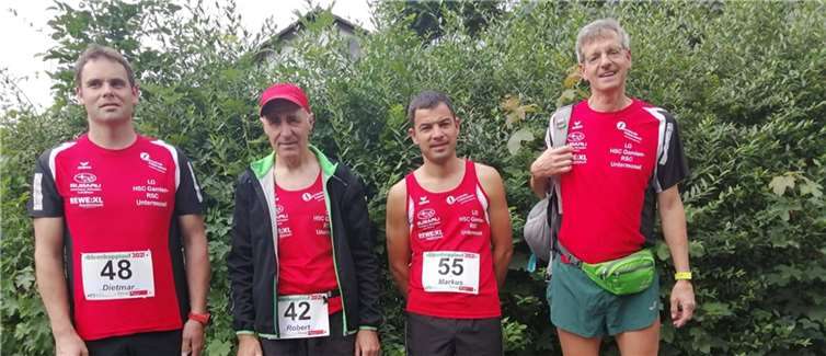 LG-Quartett beim 1. Bärenkopp-Berglauf in Waldbreitbach: v.li. Dietmar Krämer – Robert Gotto – Markus Schmitt – Martin Berke.Foto: privat