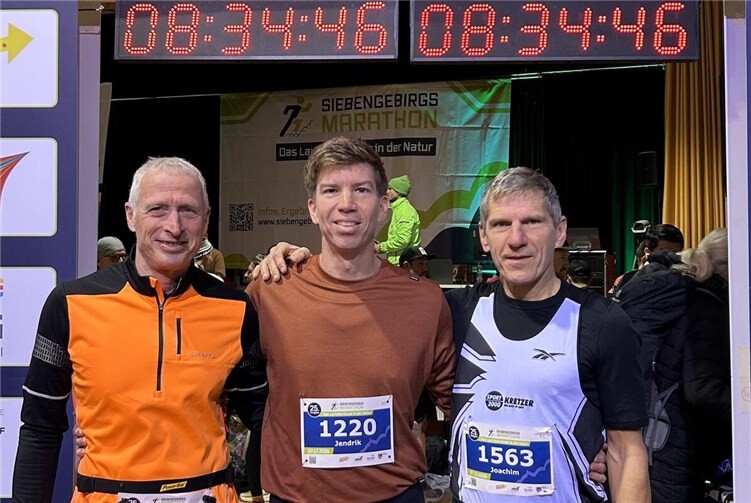 LT Puderbach Trio erfolgreich beim Soiebengebirgs-HM in Bad Honnef, v.l.n.r.: Jörg Dittrich, Jendrik Graß und Joachim Best.  Foto: privat