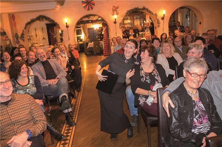 „La Signora“, ausdrucksstark in Gestik und Mimik, riss ihr Publikum mit sich. privat