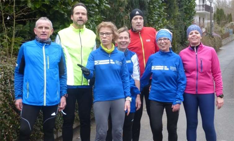 Läufer der LG Laacher See beim Ahruferlauf.