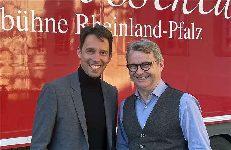 Lajos Wenzel (li.) mit seinem Nachfolger René Heinersdorff.