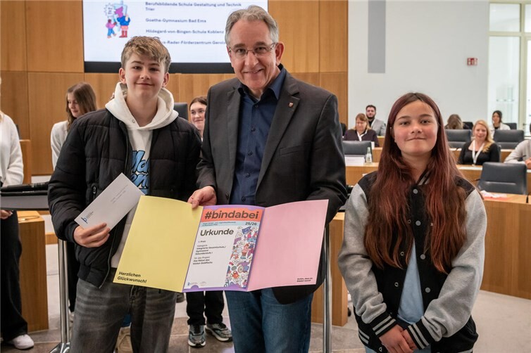 Landeszentrale für Politische Bildung Rheinland-Pfalz, 19.5.2026: Schülerwettbewerb #bindabei 2026