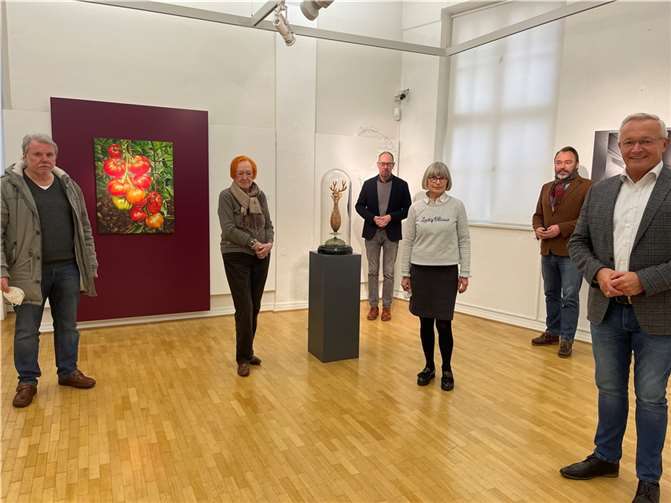 Landrat Achim Hallerbach (re.) besuchte die Ausstellung.Foto: privat