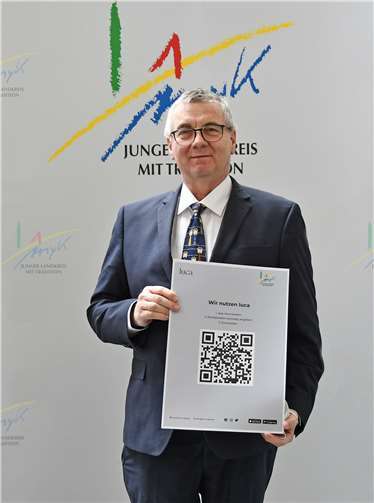 Je mehr Menschen und Betriebe sich beteiligen, desto besser Landrat Dr. Alexander Saftig wirbt für die Nutzung der Luca-App zur digitalen und verschlüsselten Kontaktregistrierung und -nachverfolgung. Foto: Kreisverwaltung/Morcinek