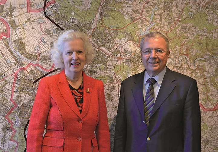 Landrat Kühn empfängt Präsidentin des Internationalen Clubs La Redoute Bonn e.V. Alexandra Gräfin Lambsdorff. privat
