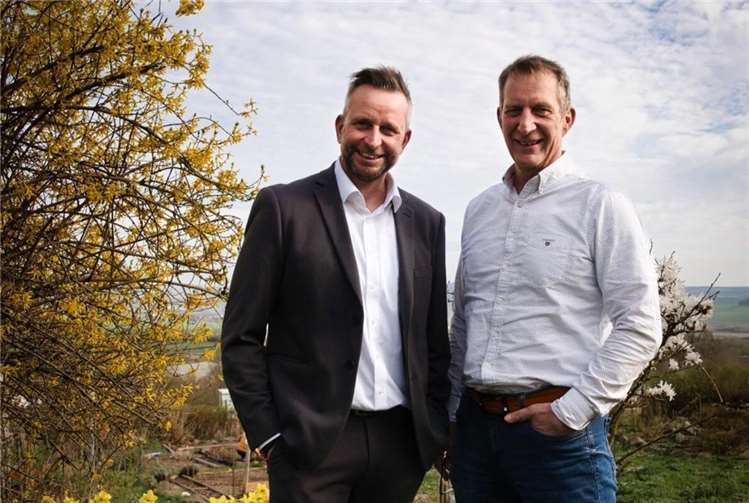 Landrat Marko Boos und Verbandsbürgermeister Maximilian Mumm.  Foto: privat