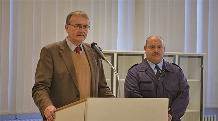 Landrat Rainer Kaul begutachtete die Übung.
