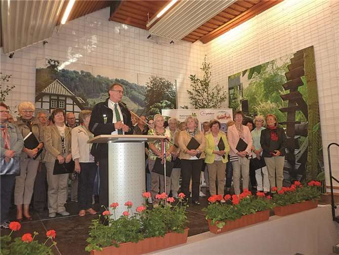 Landrat Rainer Kaul ließ es sich nicht nehmen, ein paar Grußworte zu sprechen.