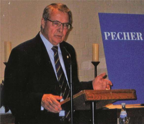 Landrat a.D. Kühn in der Pecher Winterakademie. privat