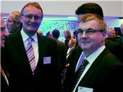 Landrat des Landkreises Neuwied Rainer Kaul (links) und Landrat des Landkreises ...