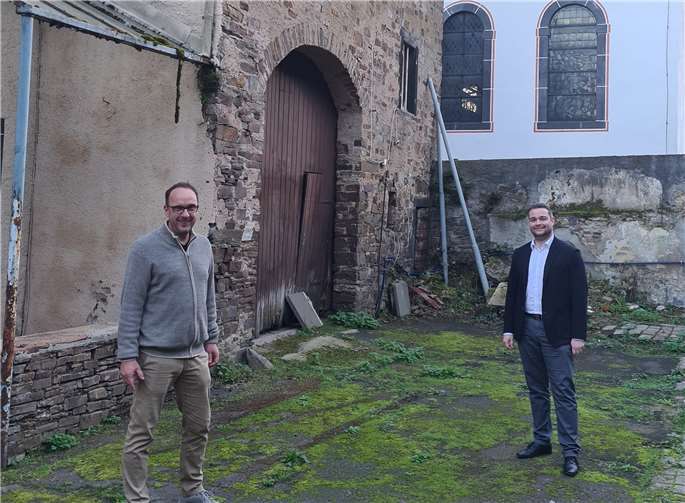 Landtagskandidat Torsten Welling während seines Besuches im St. Maximiner Hof in Löf.Foto: Christian Weber