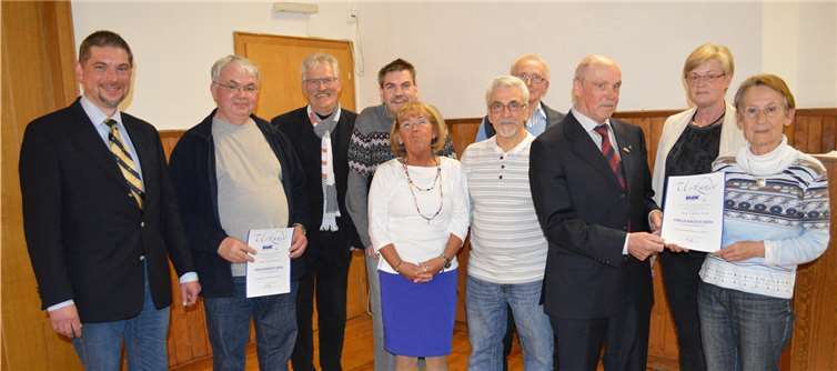 Langjährige Mitglieder wurden geehrt. AB