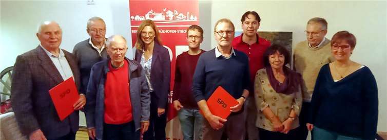 Langjährige Mitglieder wurden von der Landesvorsitzenden für ihre Treue zur Partei geehrt.  Foto: privat
