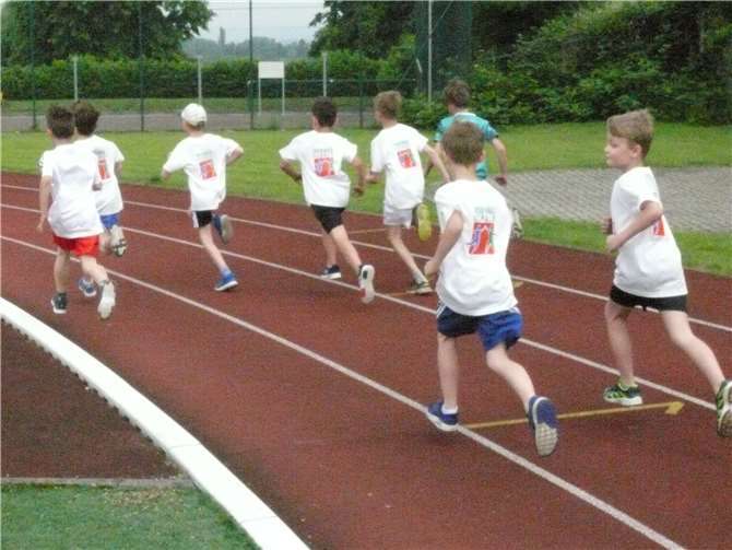 Langlauf war eine der zahlreichen Disziplinen, in der die Kinder antraten.