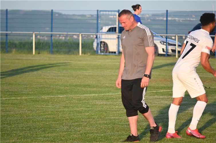 Lars Lauber, neben Florian Breitbach einer der beiden Trainer der SG Maifeld-Elztal, durfte mit der Saison und 46 Punkten überaus zufrieden sein.  Foto: SK