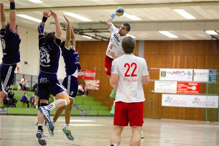 Lars Pitzen als erfolgreicher Rückraumschütze.