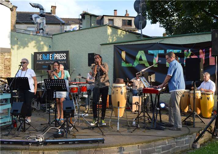 Latenite begeisterte mit latin grooves.