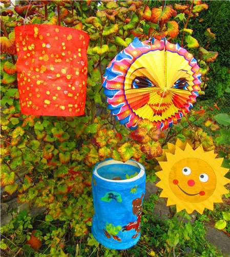 Laternen leuchten für St. Martin.