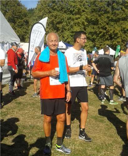 Lauf bei herrlichem Wetter am Laacher See. Peter Rumswinkel