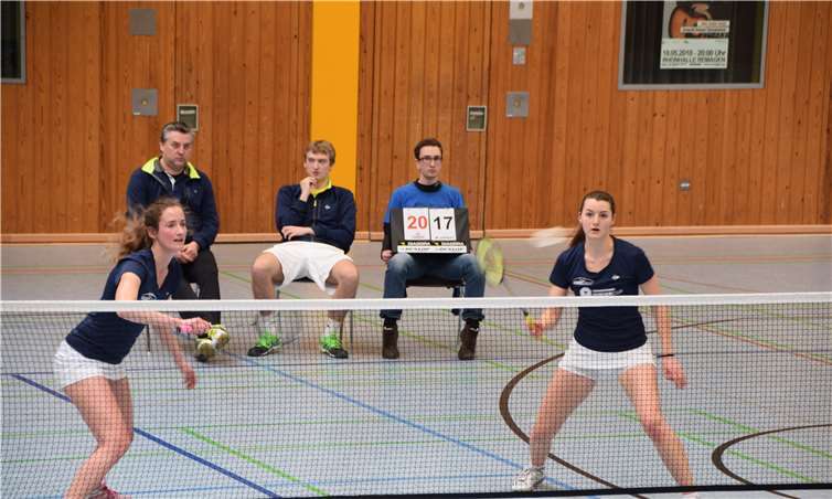 Laura Meyer (l.) und Annika Konder unterlagen ganz knapp im Damendoppel. Privat