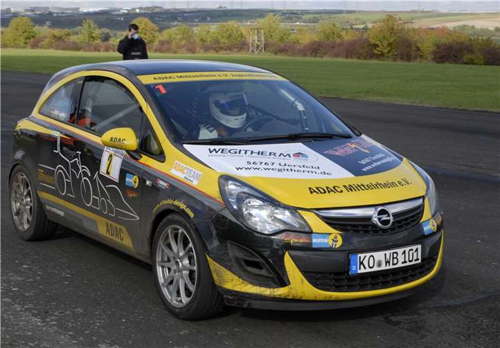 Lea Schöne holte zwei TopTen Ergebnis in der Altersklasse 1. Fotos: MSC Adenau