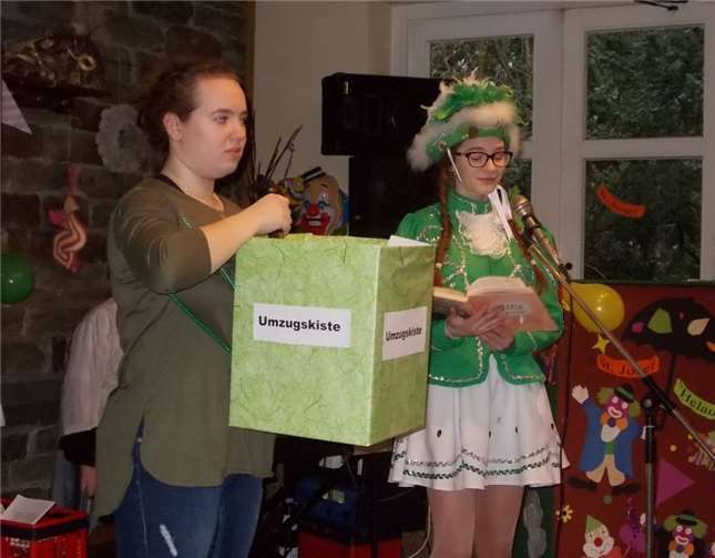 Lea und Laura und der Hallenschwund.