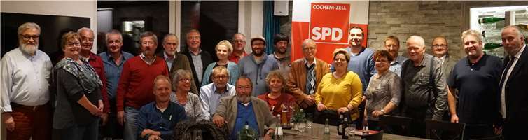 Lebhaft besprachen die Sozialdemokraten in Ellenz-Poltersdorf die Bewerbungen um den Vorsitz der Bundespartei. Foto: privat