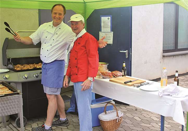 Leckereien vom Grill warteten auf die Besucher.privat
