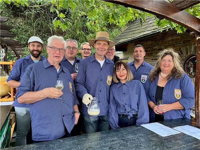 Leckerer Wein wurde ausgeschenkt.  Foto: privat