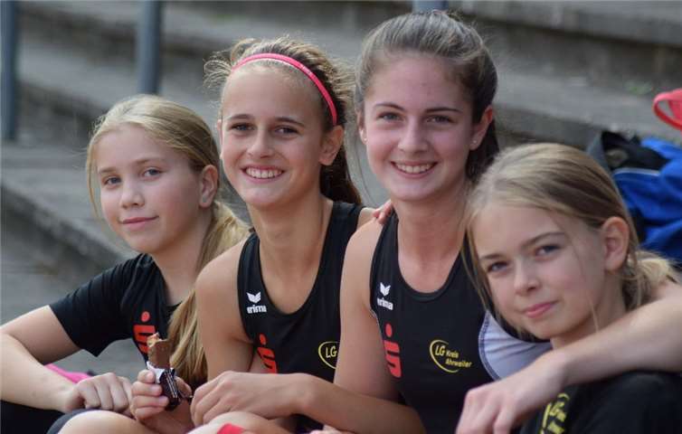 Leichtathletinnen des SV Blau-Gelb Dernau; (v.li.) Elisa Fahrenbruch, Sophia Zavelberg, Laura Zavelberg und Mia Zerwas.Privat