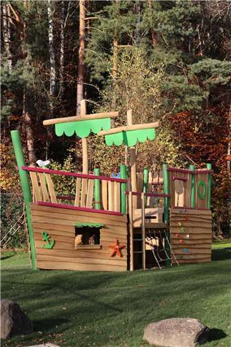 Leinen los und Ahoi: Ein neues Abenteuerschiff bietet kleinen Hillscheidern jede Menge Spaß und Spielmöglichkeiten. Bald kann es genutzt werden.Foto: privat