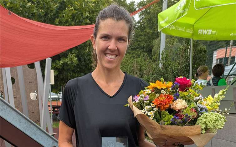 Lena Lindner wird Vizemeisterin bei den Deutschen Meisterschaften der Damen 35 in Worms! Foto:HTC, Lena Lindner