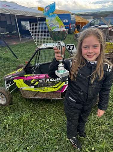 Lena Straub.  Foto: Straub Motorsport